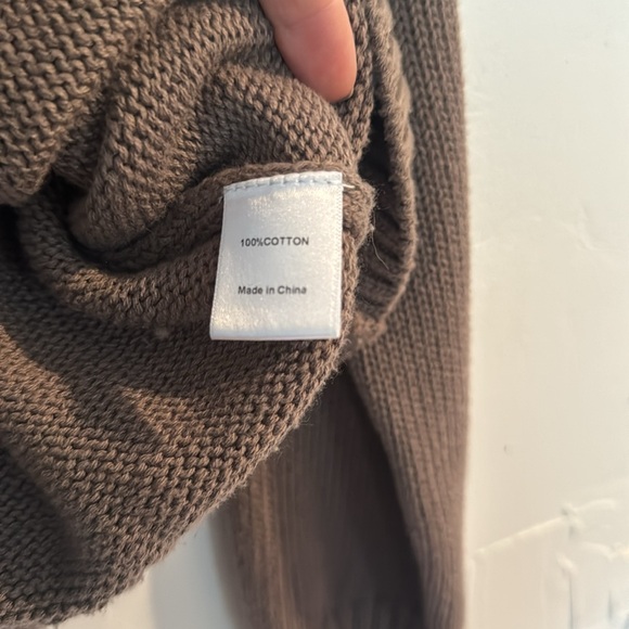 Pullover sweater - Picture 7 of 7